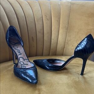 Sam Edelman Black Croc-Embossed Heels